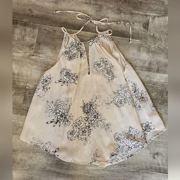 Lush Cream and Black Floral Top - Picture 1 of 4